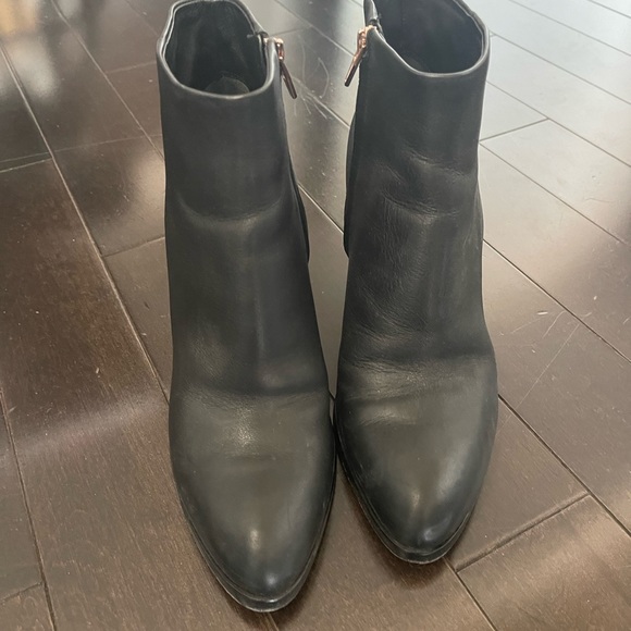 Alexander Wang Gabi Boots - Picture 2 of 4
